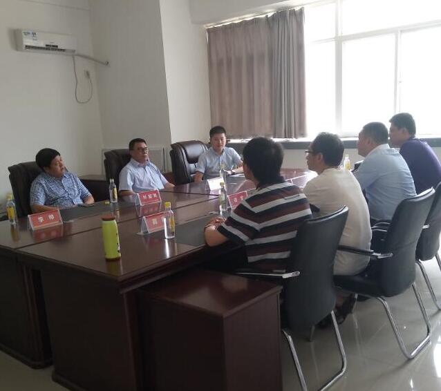 meeting.jpg